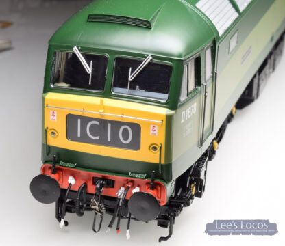 Heljan 4853 2 tone green O gauge class 47 locomotive